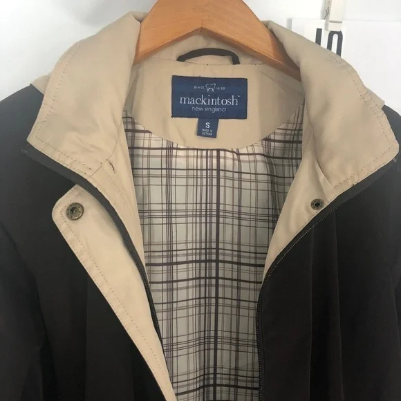 Mackintosh light weight jacket sz S - Picture 2 of 7